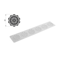 Lace Decor Daisy