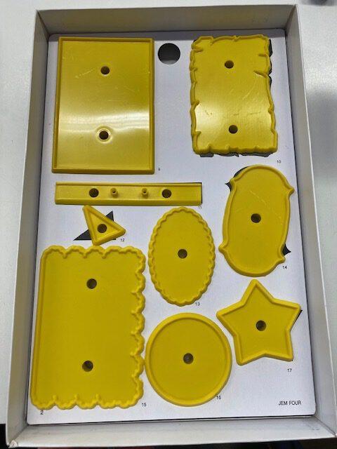 Ausstecher Set 'Jem 4 - Novelty Large Cards (Yellow)' 17 Stk. – Bild 3